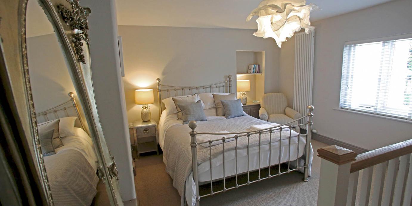 Luxury holiday cottage bedroom